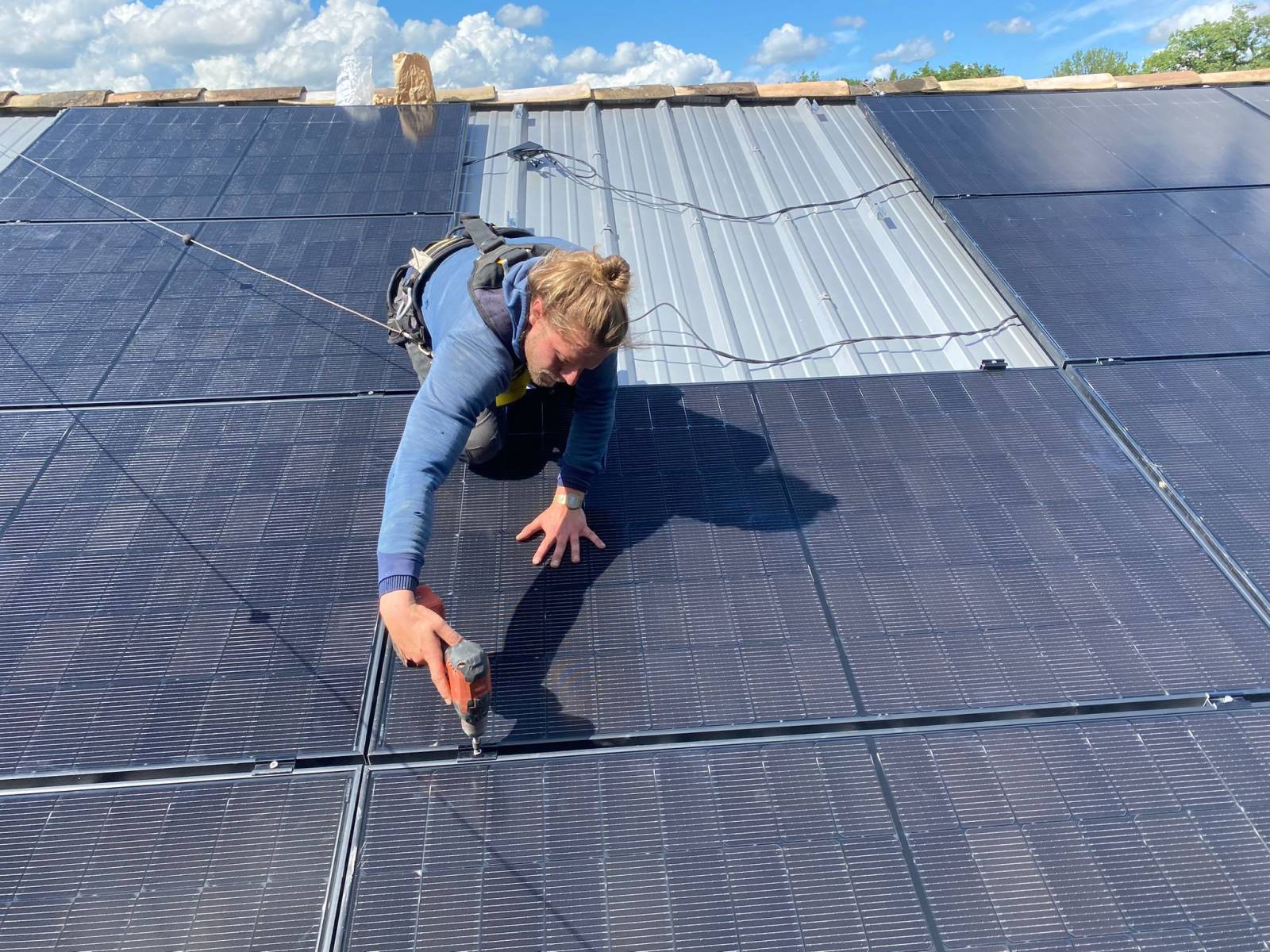 Tarifs et devis pour borne de recharge pour véhicules électriques Versailles dans les Yvelines