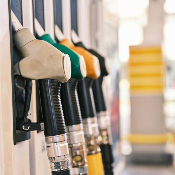Prix 2026 d’un plein essence VS recharge électrique à Toulouse (31)