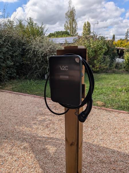 Réglez votre problème de connexion entre votre borne de recharge et votre onduleur solaire avec cette manipulation à Toulouse (31)