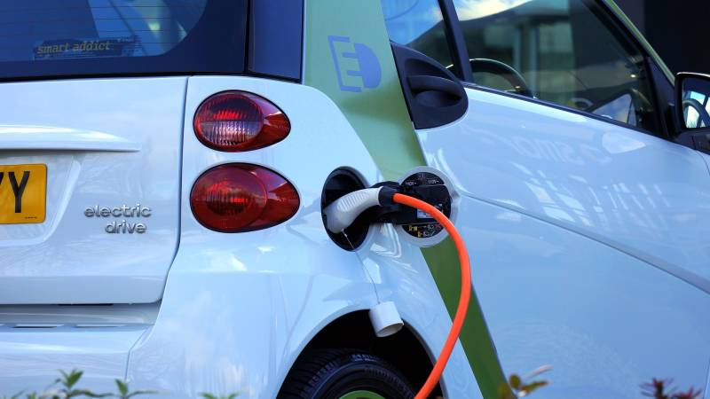 Comparatif des meilleures bornes de recharge de voiture électrique disponibles en Occitanie