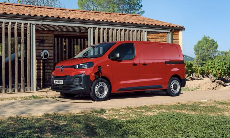 Utilitaire Citroën ë-Jumpy : quelle est l’autonomie du Jumpy électrique en région parisienne ? Des réponses à Clamart (92) avec Bornetik