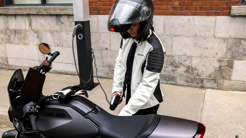 Motos électriques Can-Am Pulse et Origin disponibles à la commande dès février 2025 en Occitanie : comment les recharger à Quint-Fonsegrives (31) ?