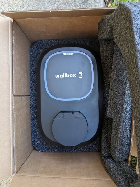 Découvrez cette installation solaire de 16kWc avec batteries et borne de recharge électrique Wallbox à Viterbe (81)