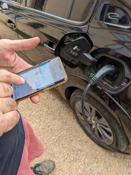 Découvrez STOA, le nouvel espace client de Bornetik pour suivre votre installation de borne de recharge électrique à Toulouse (31)