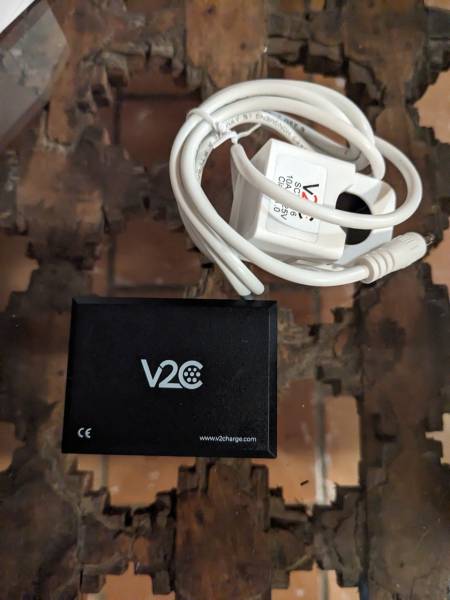 Coup d’oeil sur l’installation d’une borne V2C Trydan en monophasé à Saint-Jory (31) en Occitanie