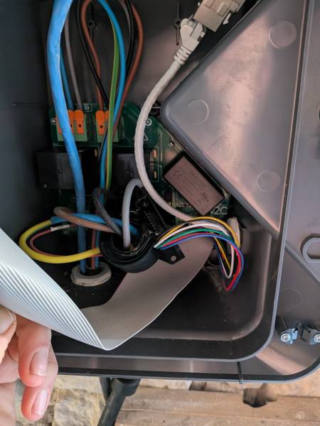 Détecteur de fuite, section de câbles : attention aux surintensités électriques avec votre borne de recharge à Albi !