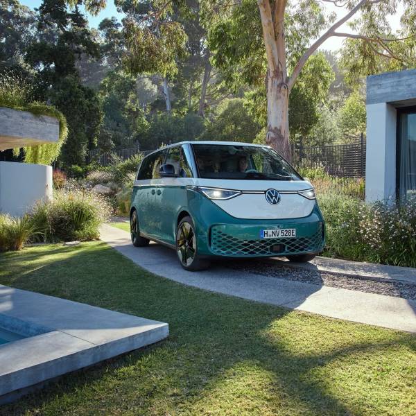 Le combi Volkswagen passe à l’électrique avec ID. Buzz 100% électrique : découverte avec Bornetik à Castres (81)