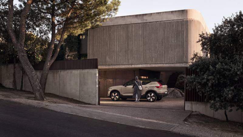 Quelle est l’autonomie électrique du Toyota bZ4X 2025 ? Quelle borne de recharge choisir à Levallois-Perret (92) ?